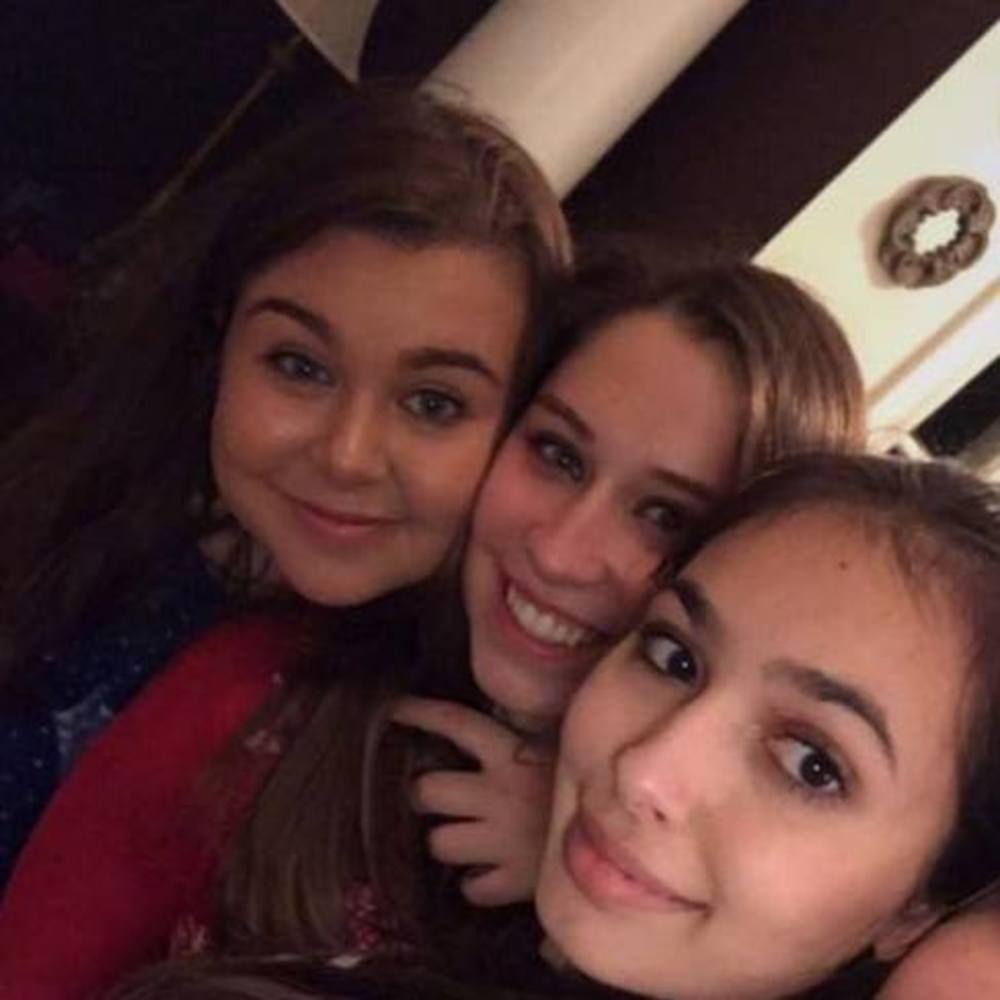 Meet your Posher, Carly